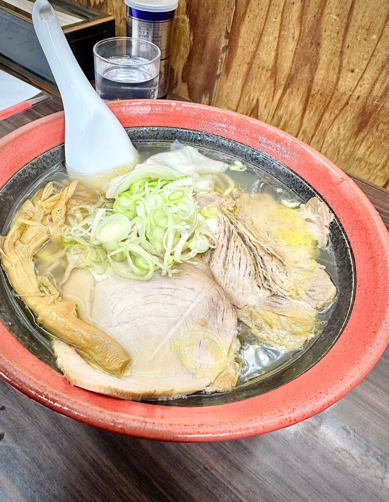 花やラーメン