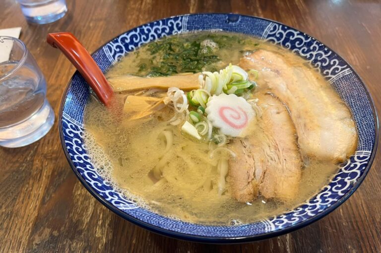 ラーメンダイニング 晴天の風
