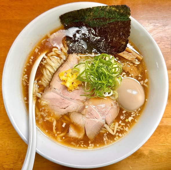 【麺屋杢縁(モクエン)】